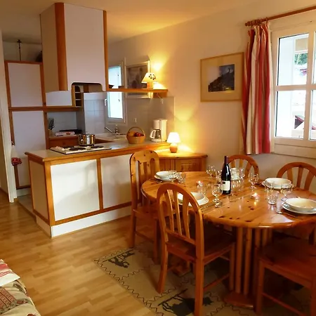 24c5 Apartment *